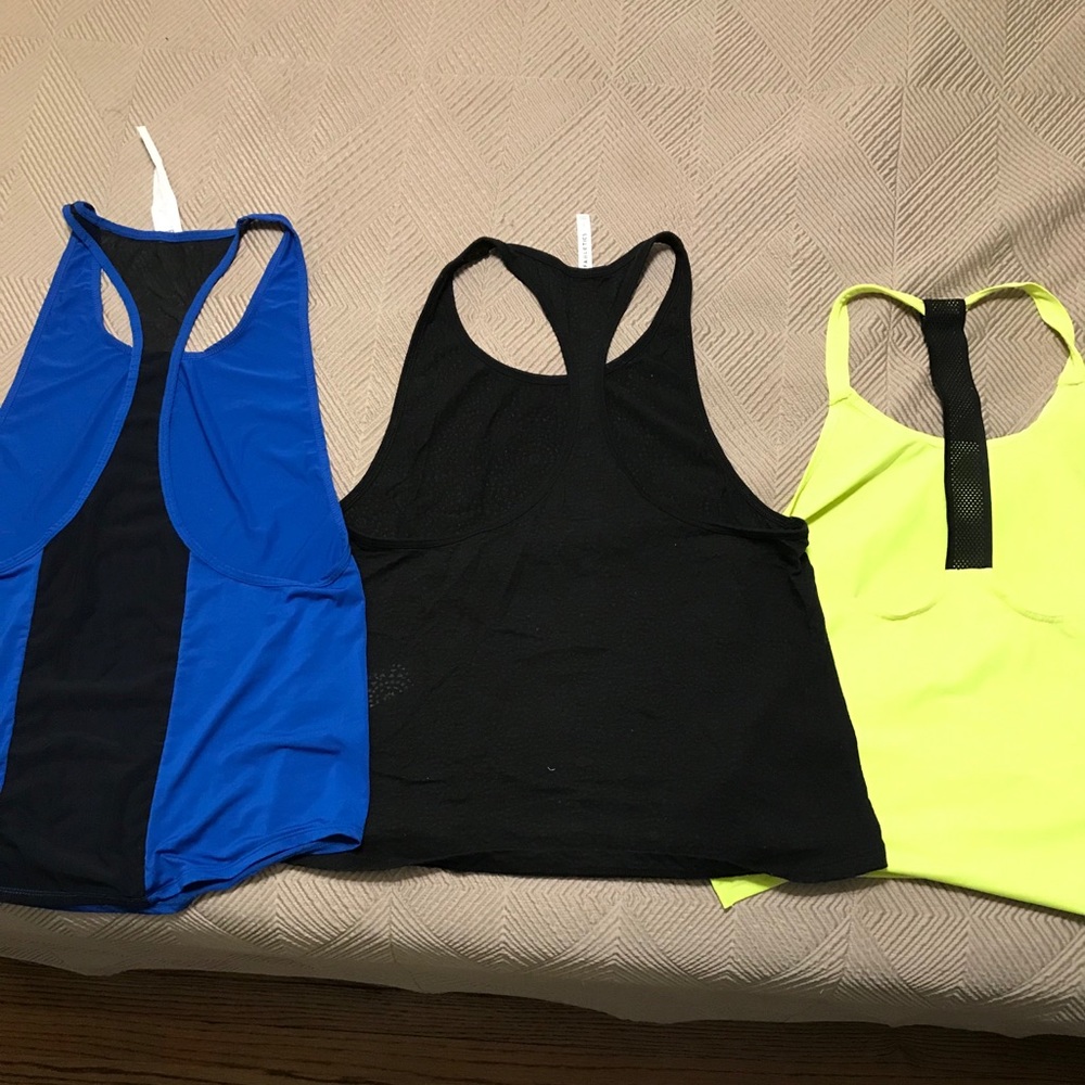 Fabletics tank top bundle - Picture 2 of 2